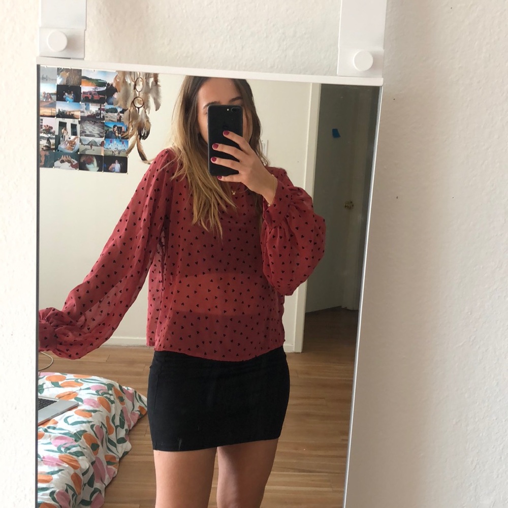 cute shirt with lil hearts